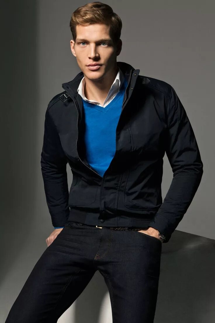 Каталог мужской одежды фото Massimo Dutti Spain- I like the blue under the jacket. Menswear, Urban outfits, 