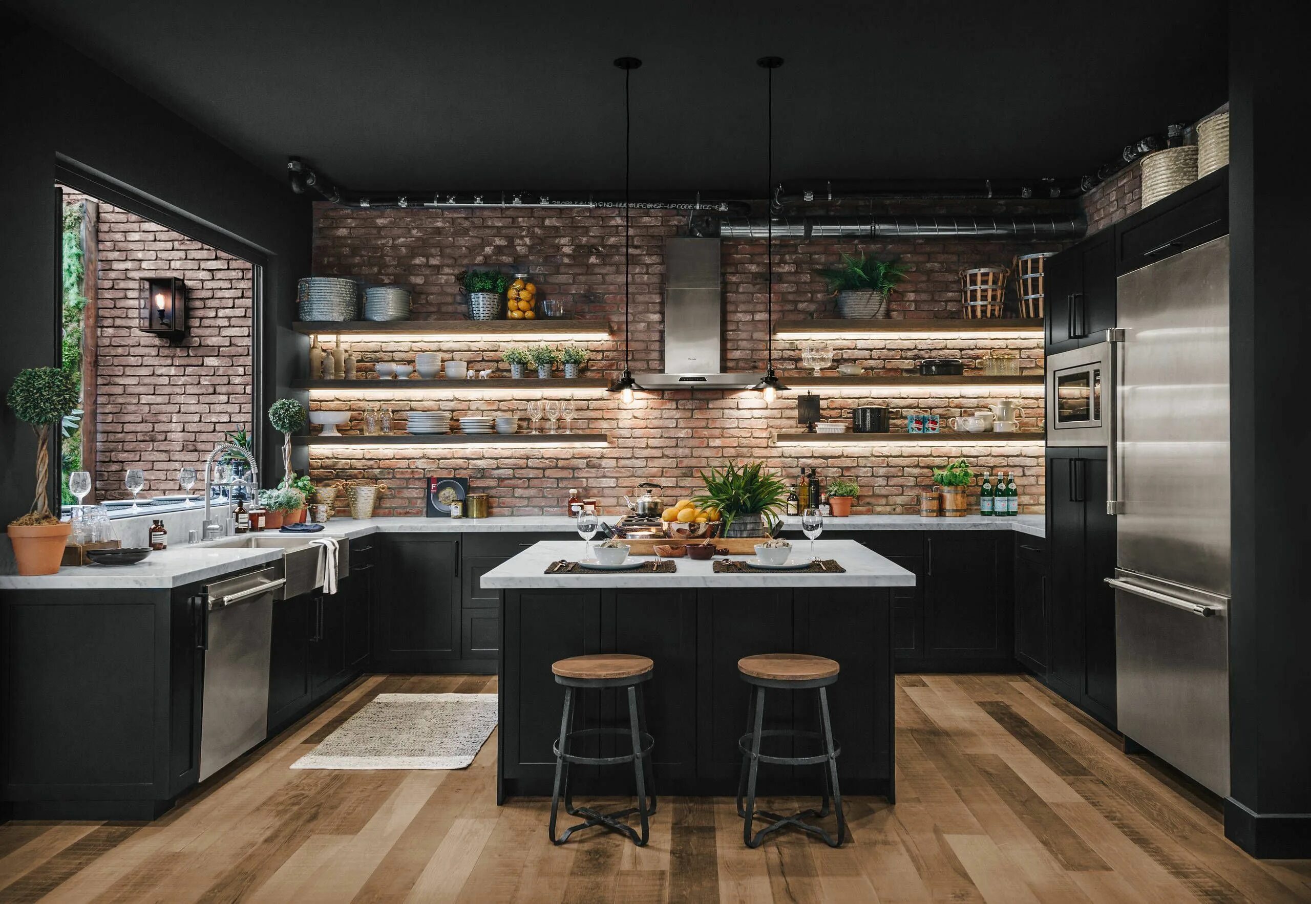 Каталог в стиле лофт 3 Beautiful Black Kitchens Industrial kitchen design, Industrial style kitchen, 