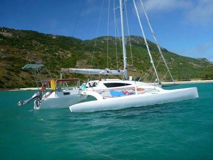 Катамаран корсар владивосток фото Photo of the Corsair Marine Cruze 970 trimaran. See more photos on our website a