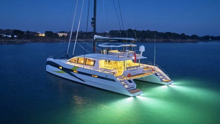 Катамаран морской фото NDS EVOLUTION Yacht Long Island 85 by JFA Yachts