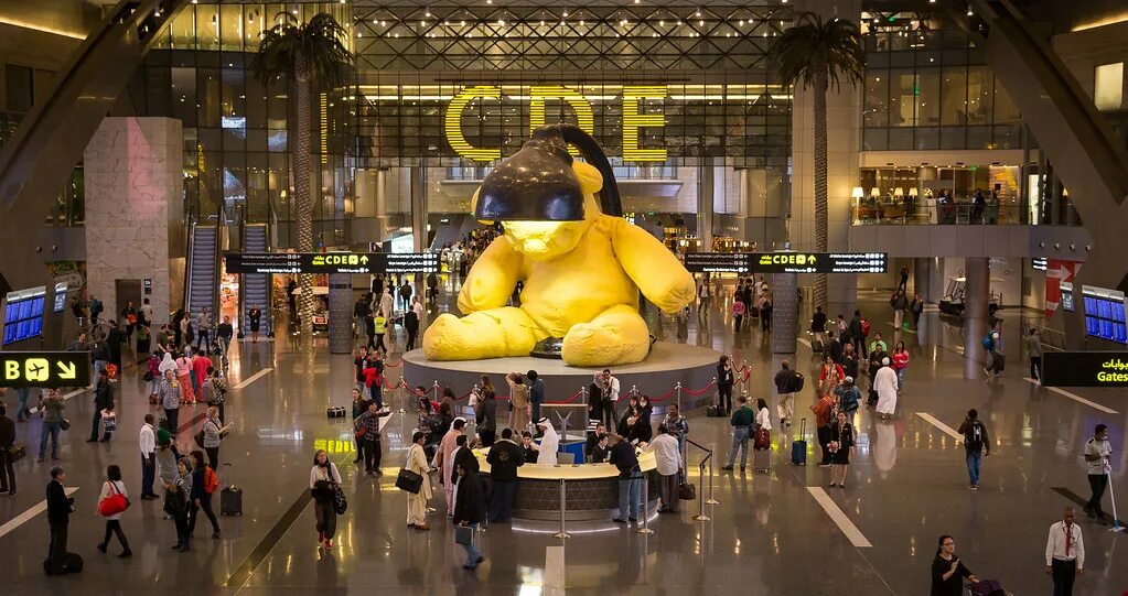 Катар аэропорт фото Lamp Bear, Hamad International Airport, Doha, Qatar Flickr