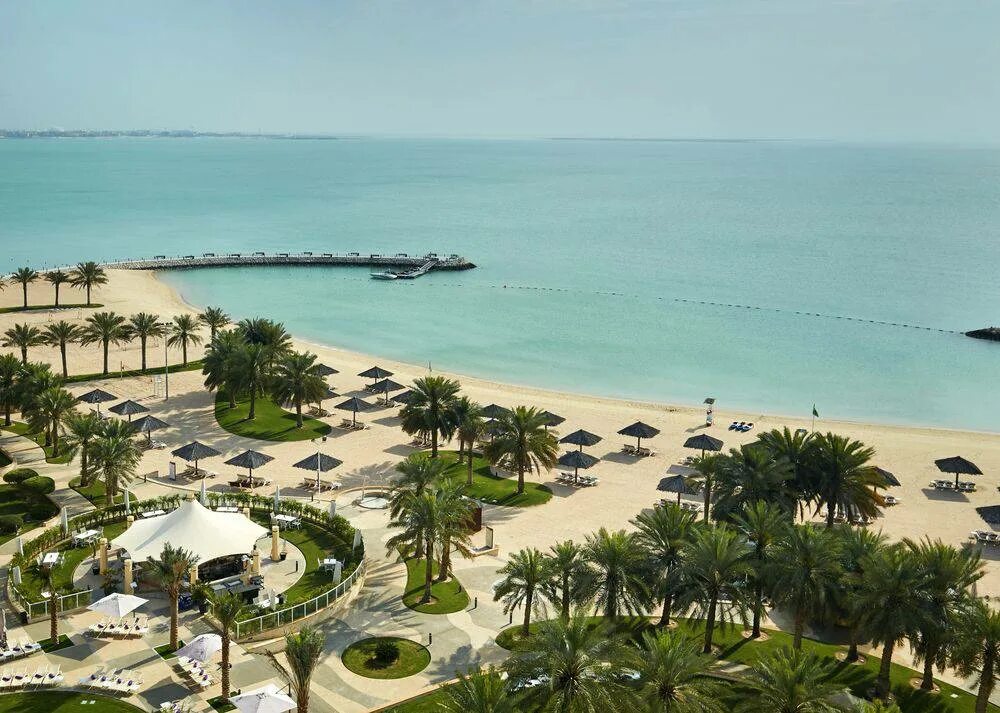 Катар фото пляжей Отель InterContinental Doha Beach & Spa, an IHG Hotel 5*/ Катар /Доха - фото, оп