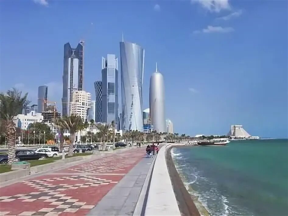 Катар фото улиц Photographic Print: Corniche Towards New Skyline of West Bay Central Financial D