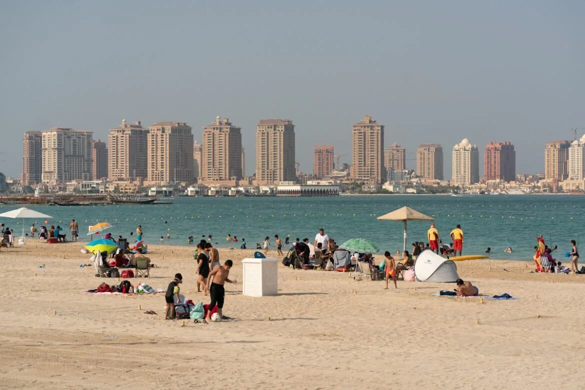 Катар отдых на море фото In Pictures: Qatar further eases coronavirus restrictions Coronavirus pandemic A