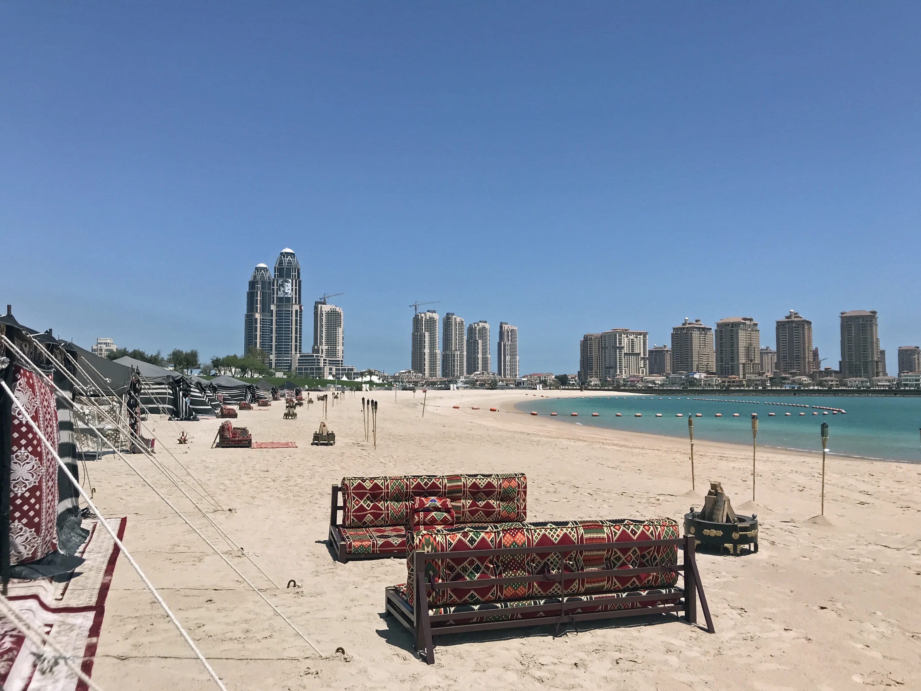 Катар отдых на море фото File:Katar Doha Katara beach, Strand.jpg - Wikipedia