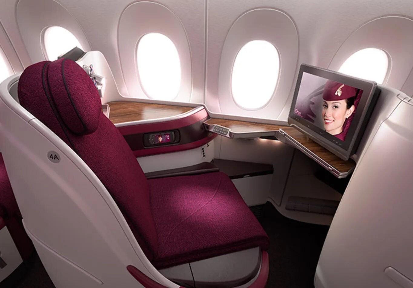 Катарские авиалинии фото самолетов Fly Qatar Business Class R/T From Athens to the US for $1,650 via Doha - Running