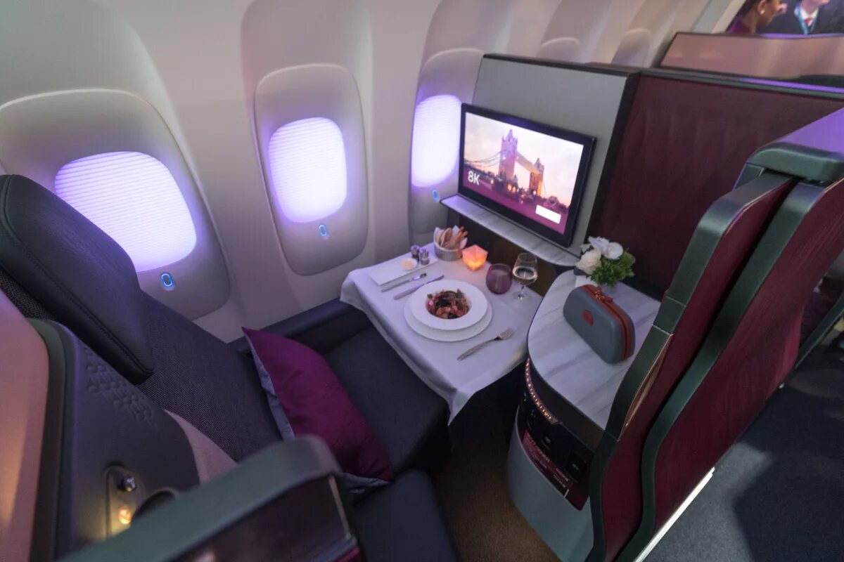 Катарские авиалинии фото самолетов qatar airways q suite-8 - Andy's Travel Blog