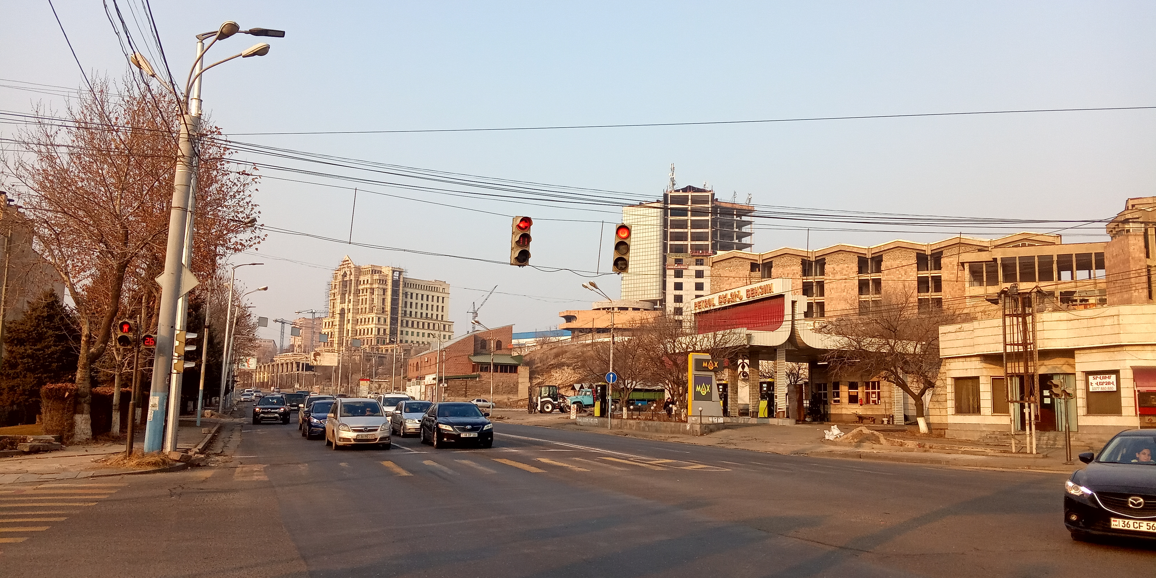 Кацин ереван улица антона кочиняна фото File:Acharyan street, Yerevan 04.jpg - Wikimedia Commons