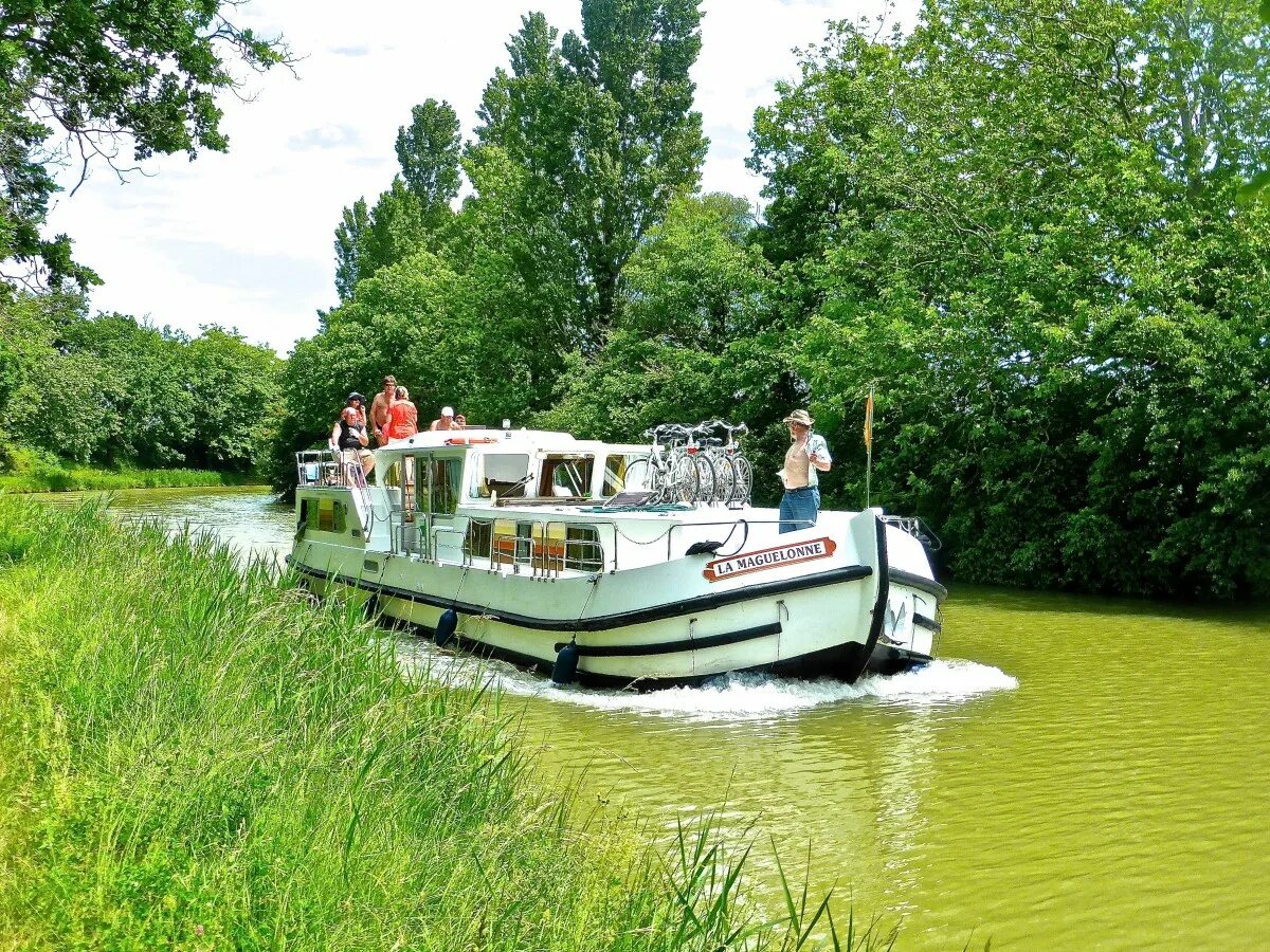 Катер на реке фото Free Images : water, boat, house, river, canal, travel, recreation, vehicle, hol