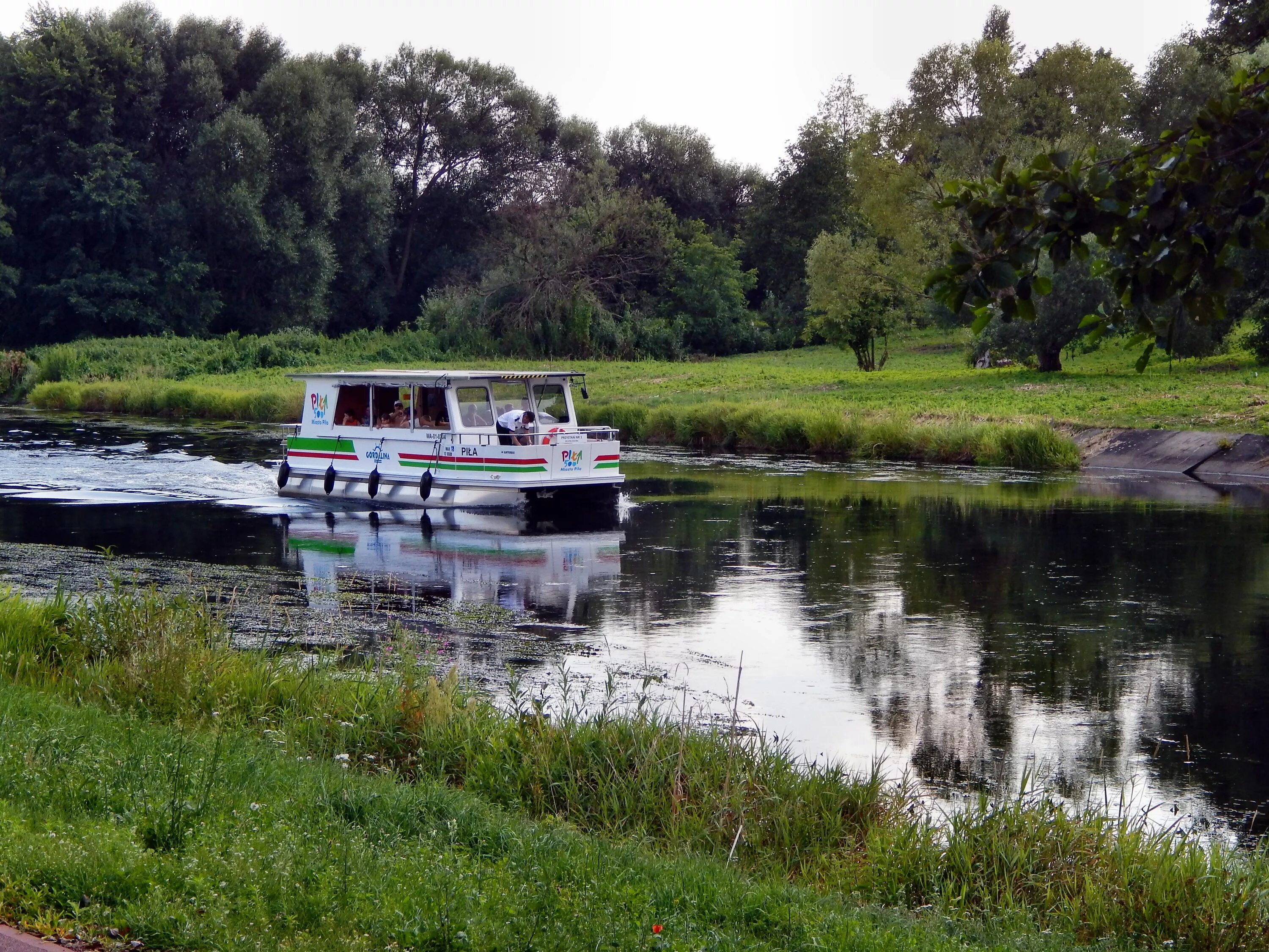 Катер на реке фото Free Images : boat, lake, river, canal, travel, pond, vehicle, rest, tourism, wa