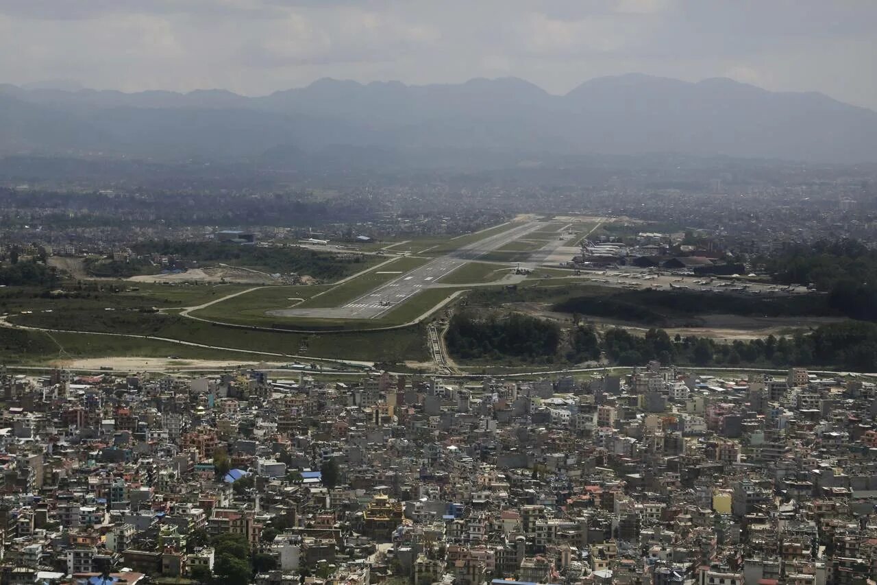 Катманду аэропорт фото U.S. Marines, Trained for Nepal Quake Disaster, Now Awaiting Orders to Go - WSJ