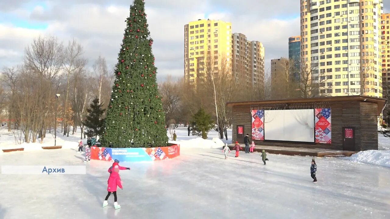 Каток 15 й микрорайон 19 фото Этой зимой в городе откроют 9 катков 22.11.22 - смотреть видео онлайн от "Реутов