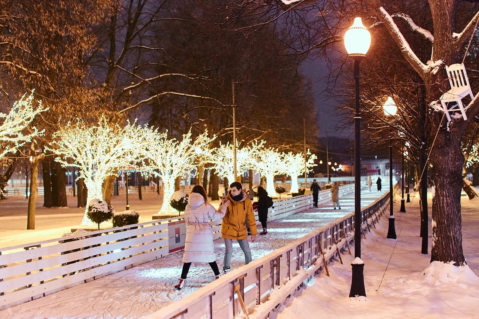 Каток горького фото Remembering history and winter traditions: skating rink opens in Gorky Park / Ne