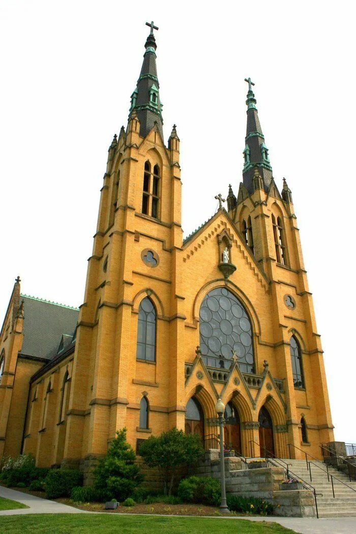 Католическая церковь фото 12. St. Andrews Catholic Church, Roanoke in 2020 Roanoke virginia, Cathedral chu