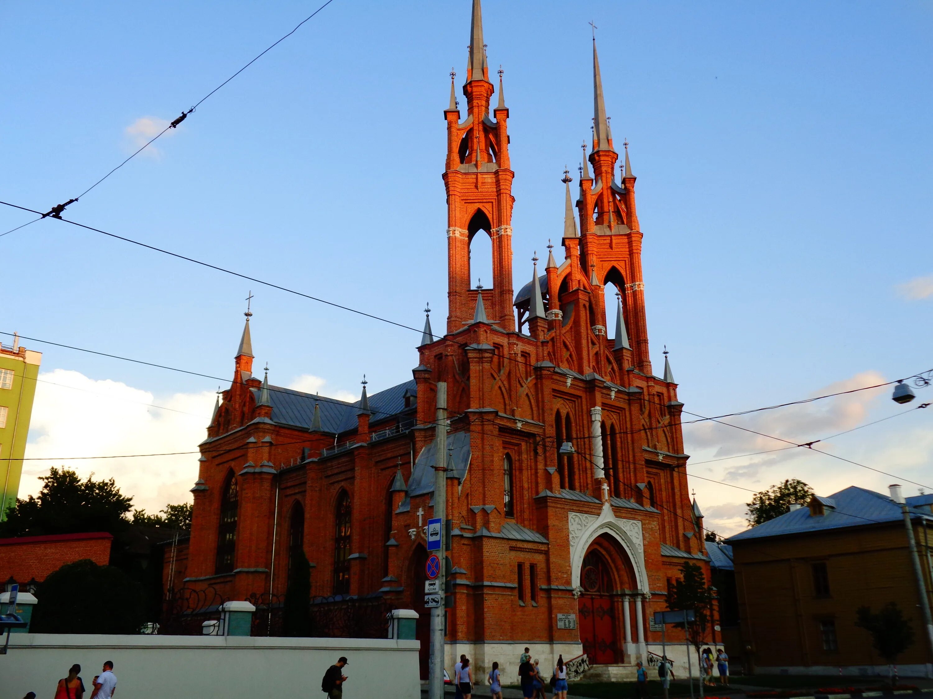 Католическая церковь кирпичная ул 4 орел фото Photo: Church of the Sacred Heart of Jesus, catholic church, Самара, улица Фрунз