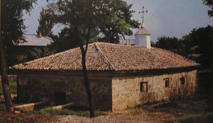 Каушаны молдова успенская церковь фото Файл:Biserica din Căuşeni înainte de renovare.jpg - Википедия