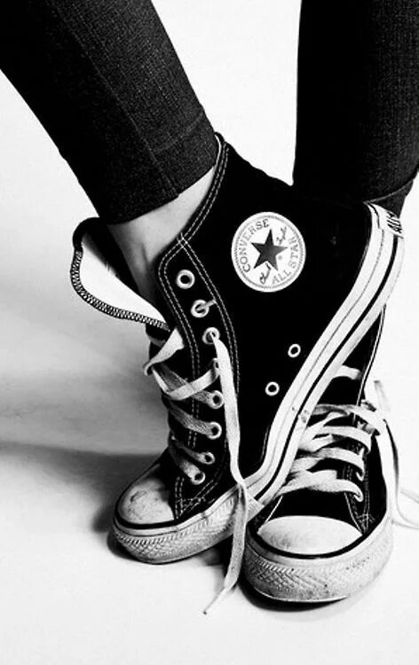 Кеды черно белое фото converse all stars shoes Tumblr Black converse, Converse, Converse all star