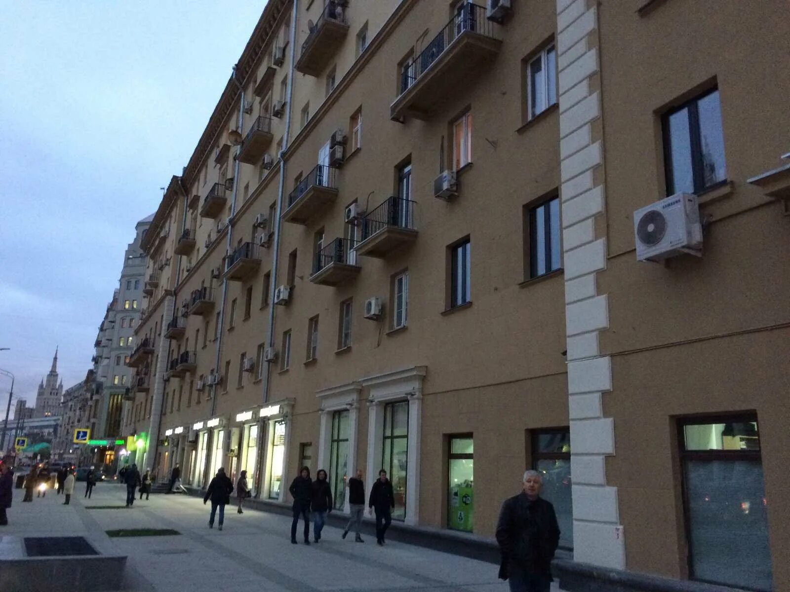 Кельн большая садовая ул 95 фото Кондитерская "БРУСНИКА" - Большая Садовая, 1 в Москва - 2024 - заказ, адрес, тел
