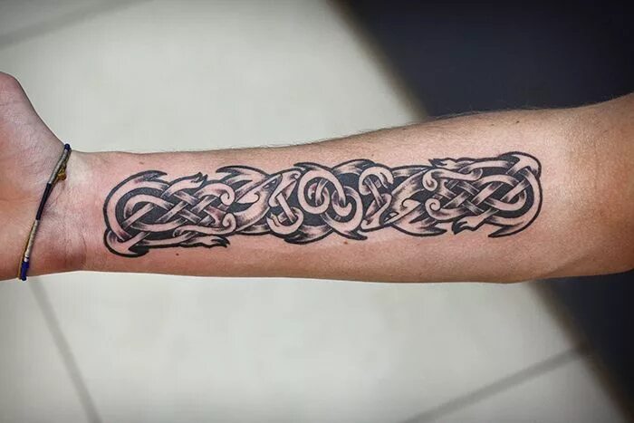 Кельтские узоры тату для мужчин фото Тату в кельтском стиле - фото в салоне Tattoo Times