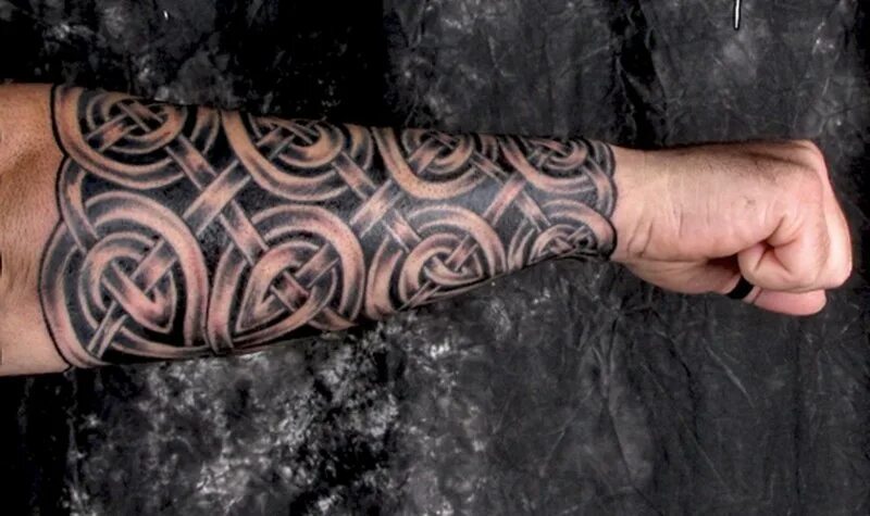 Кельтский тату фото на руке arm cool gray Celtic knot decorative tattoo pattern