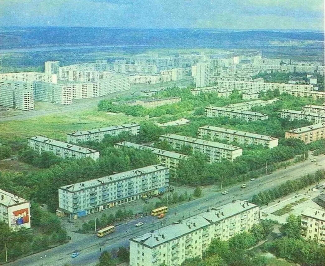 Кемерово 90 х годов фото Проспект Ленина, 1980й #старыйкемерово 2023 Наше Кемерово ВКонтакте