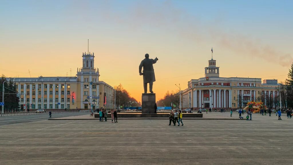 Кемерово фото Central square of Kemerovo city man_from_siberia Flickr