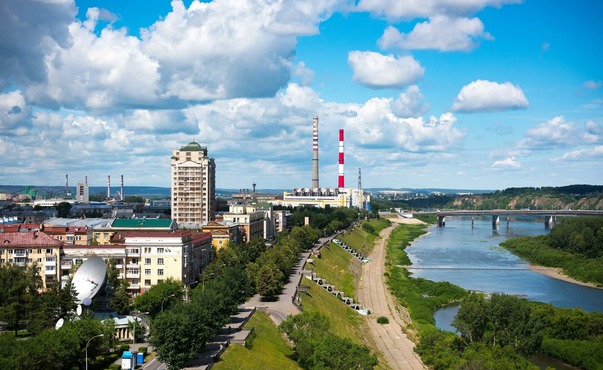 Кемерово фото названия Про набережную города. Подробное описание экспоната, аудиогид, интересные факты.