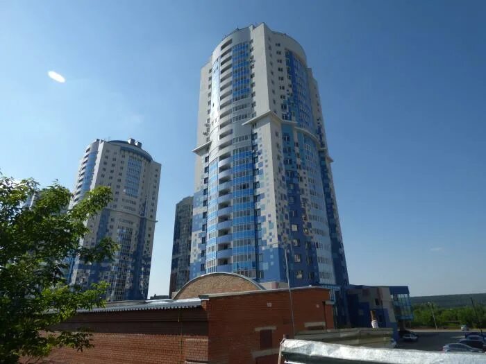 Кемерово здание фото Residential complex of "Kemerovo-city" - Kemerovo apartment building