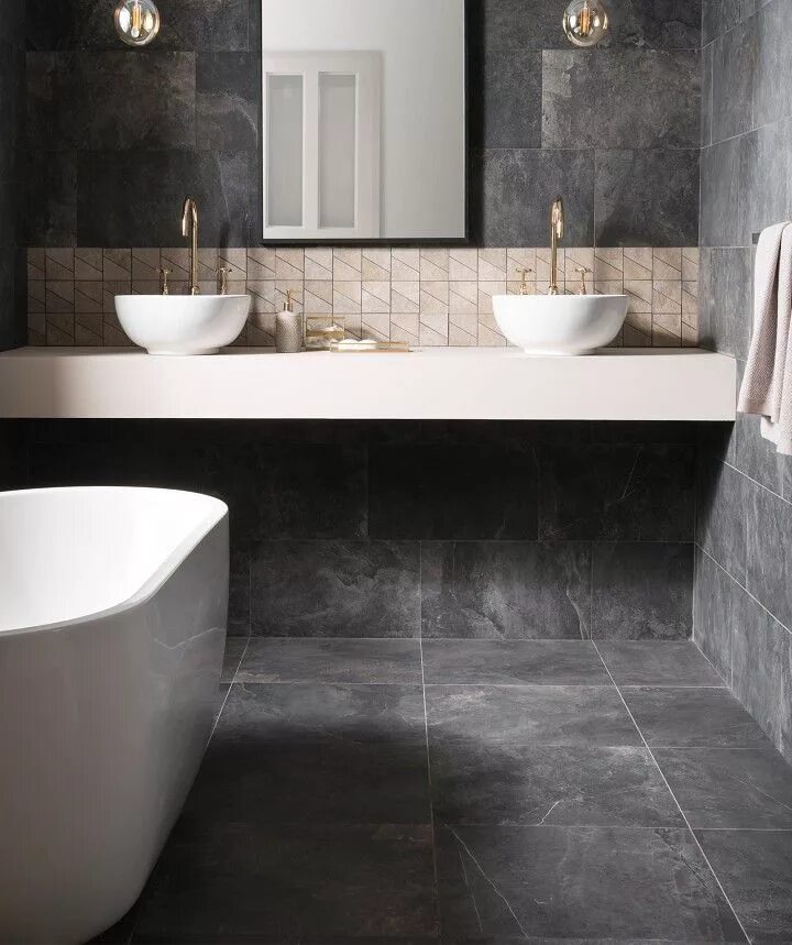 Керамогранит в интерьере ванной комнаты фото Staunton ™ Graphite Tile (60.5cm x 60.5cm) Bathroom floor tiles, Bathroom floori