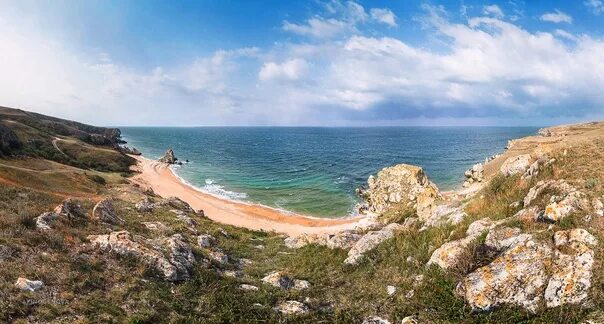 Керчь море фото The General Beaches The 26-kilometer coastline of the Sea of Azov in the north o