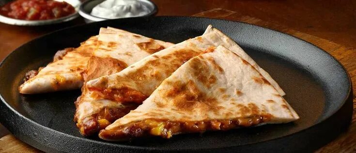 Кесадилья на сковороде рецепт с фото Chili Cheese Quesadillas Recipe Recipes, Cheese quesadilla, Quesadilla recipes e