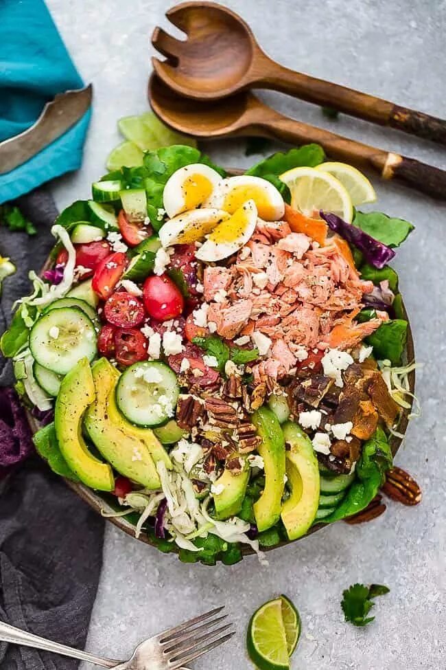 Кето блюда фото Salmon Cobb Salad - Low Carb, Keto - Life Made Sweeter Low carb salmon recipes, 