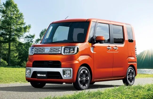 Кей кар фото Компания Daihatsu представила новый кей-кар Wake