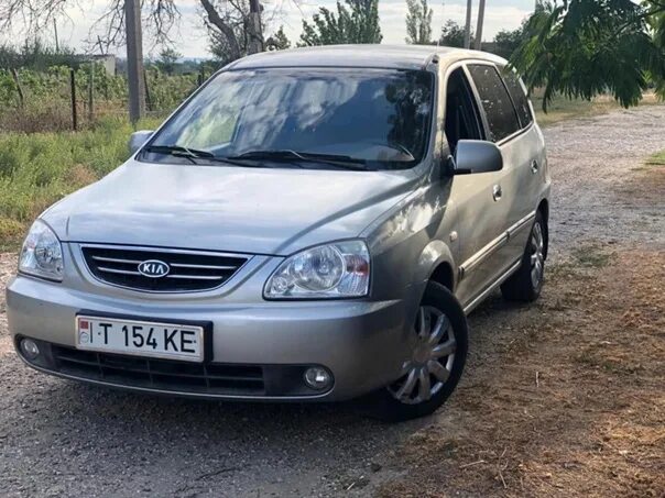 Киа 2004 фото Kia Carens 2004 year 2.0 diesel mechanic Car in one hand 7 years , very economic