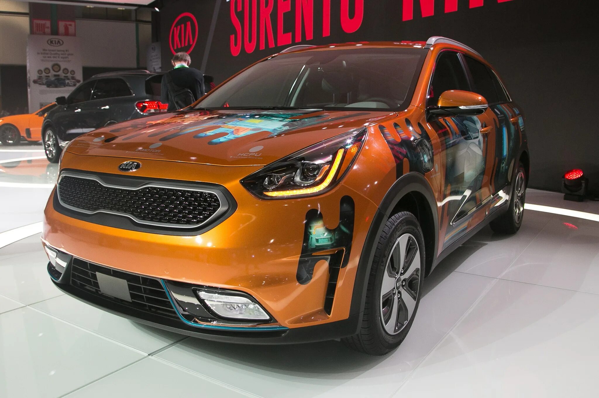 Киа 2018 фото Kia Niro Plus Plug In