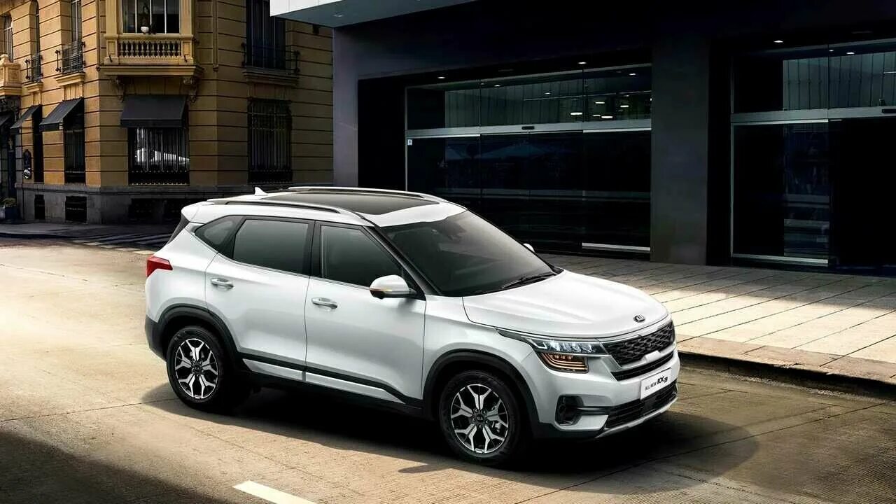 Киа 2019 фото Картина на холсте 60x110 Альянс Лес "2019 kia kx3 автомобили" на подрамнике / ин