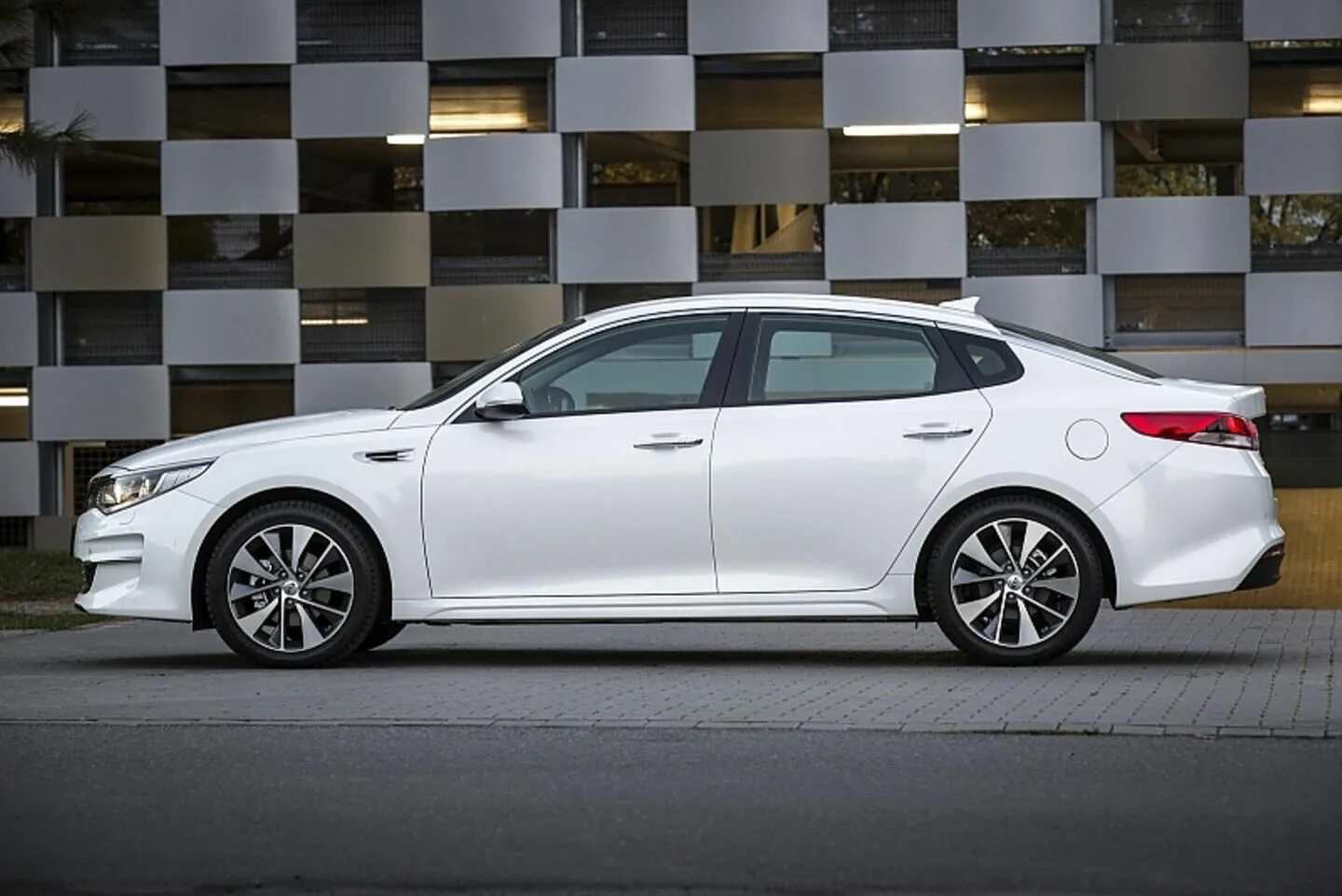 Киа 5к фото Kia Optima 1.7 CRDi: Unter Wert STERN.de