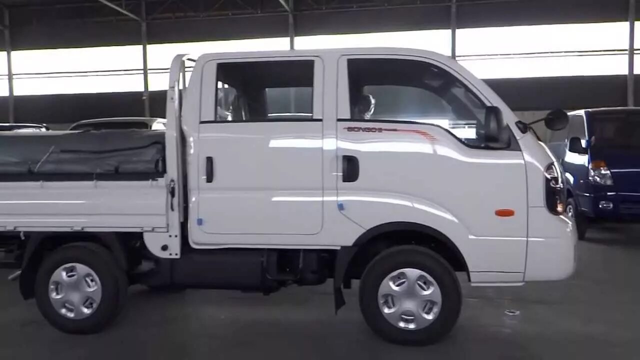 Киа бонго 3 4х4 двойная кабина тюнинг Autowini.com Korean new Truck - Kia Bongo3 Double 4WD (CarSTAR-006) - YouTube