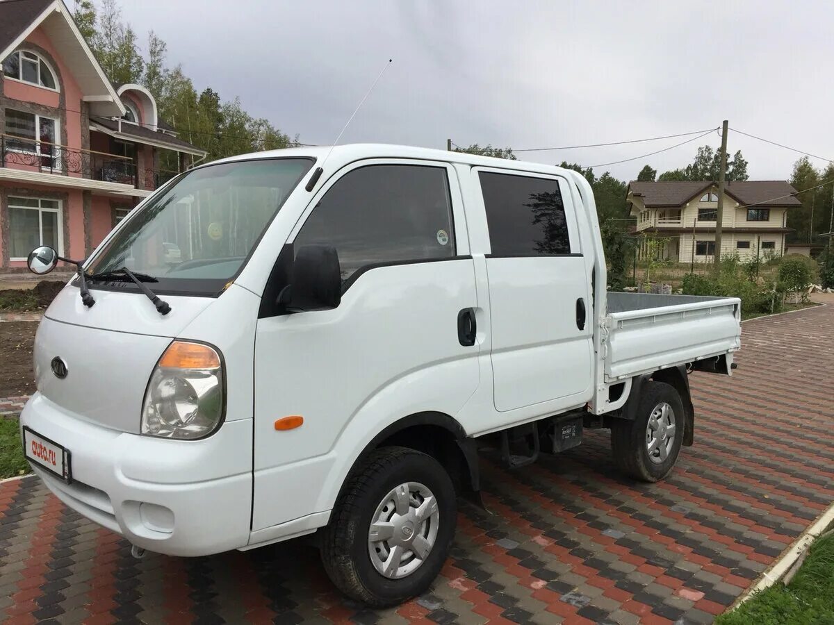 Киа бонго машина фото Купить б/у Kia Bongo дизель механика в Санкт-Петербурге: белый бортовой грузовик