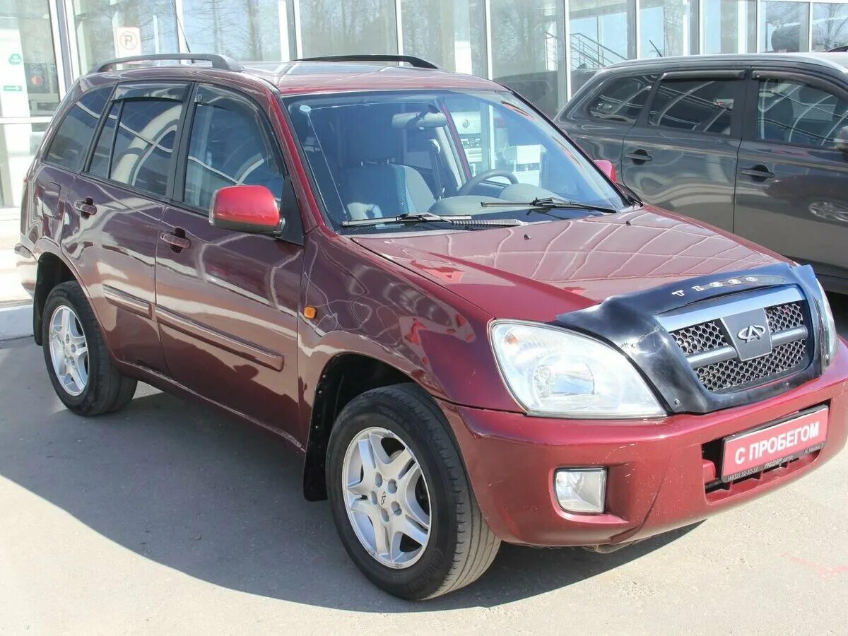 Киа чери фото Купить б/у CHERY Tiggo (T11) I 2.4 MT (129 л.с.) бензин механика в Иванове: крас