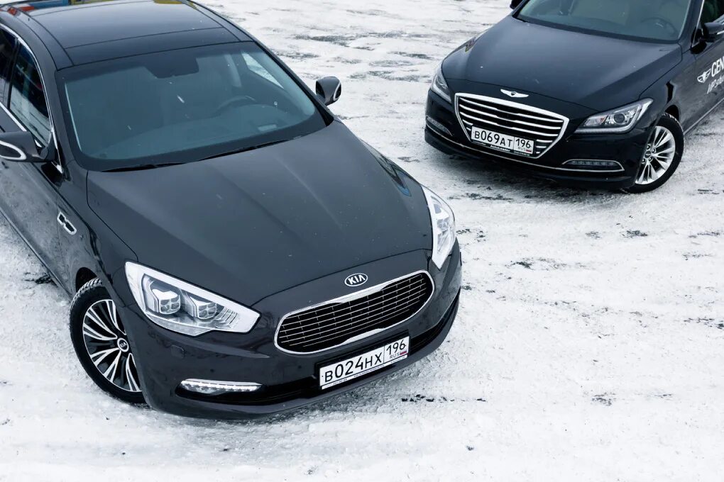 Киа дженезис фото Корейская диаспора: выбираем между KIA Quoris и Hyundai Genesis - Автоновости Ом