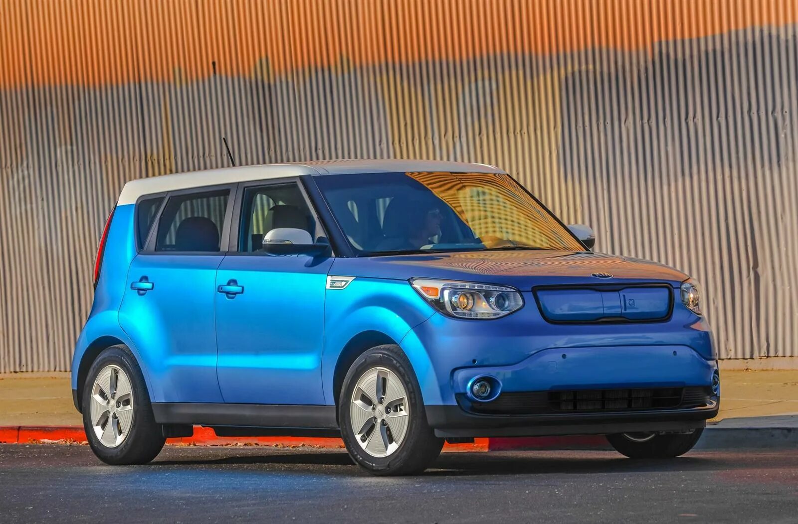 Киа джоли фото 2015 Kia Soul EV Image. Photo 51 of 86