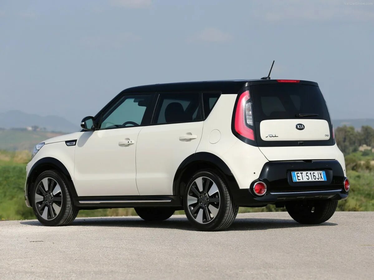 Киа джоли фото Kia Soul EU-Version фото № 120151 автомобильная фотогалерея Kia Soul EU-Version 