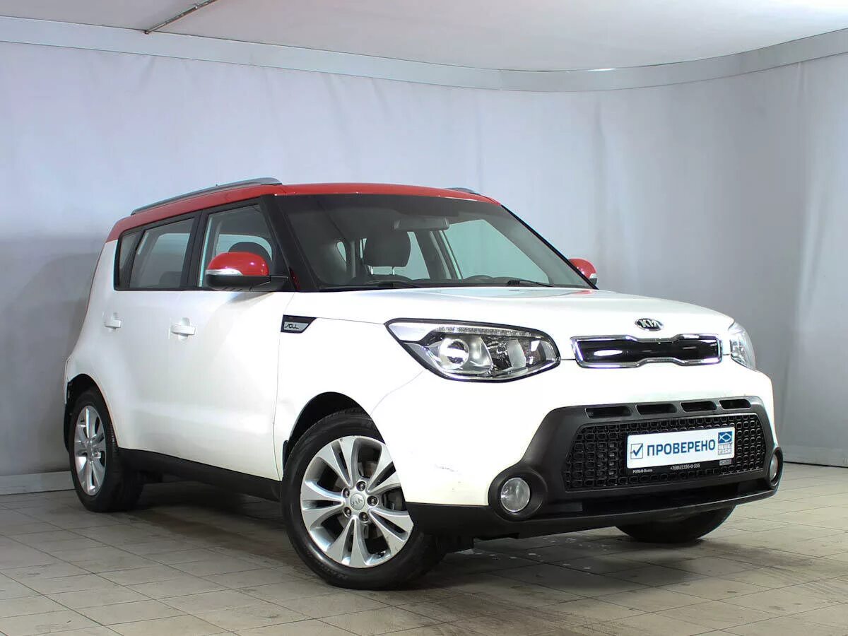 Киа джоул фото Купить б/у Kia Soul II 1.6 AT (124 л.с.) бензин автомат в Санкт-Петербурге: белы