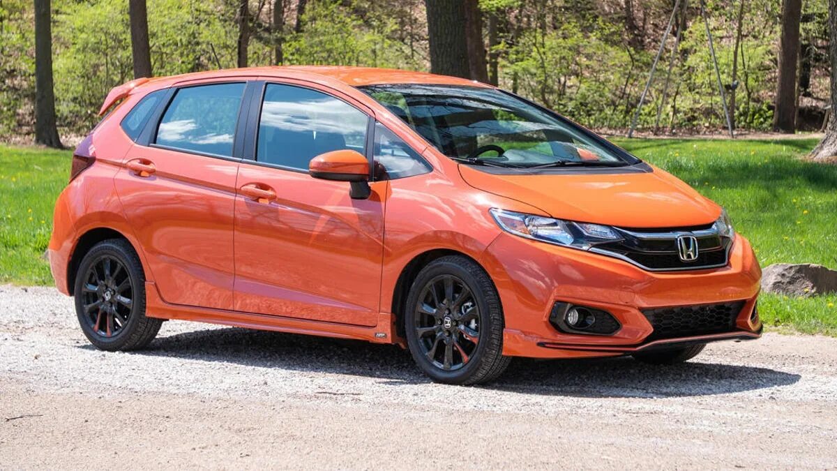 Киа фит фото 2018 Honda Fit Review: Hero in a hatch shell - CNET