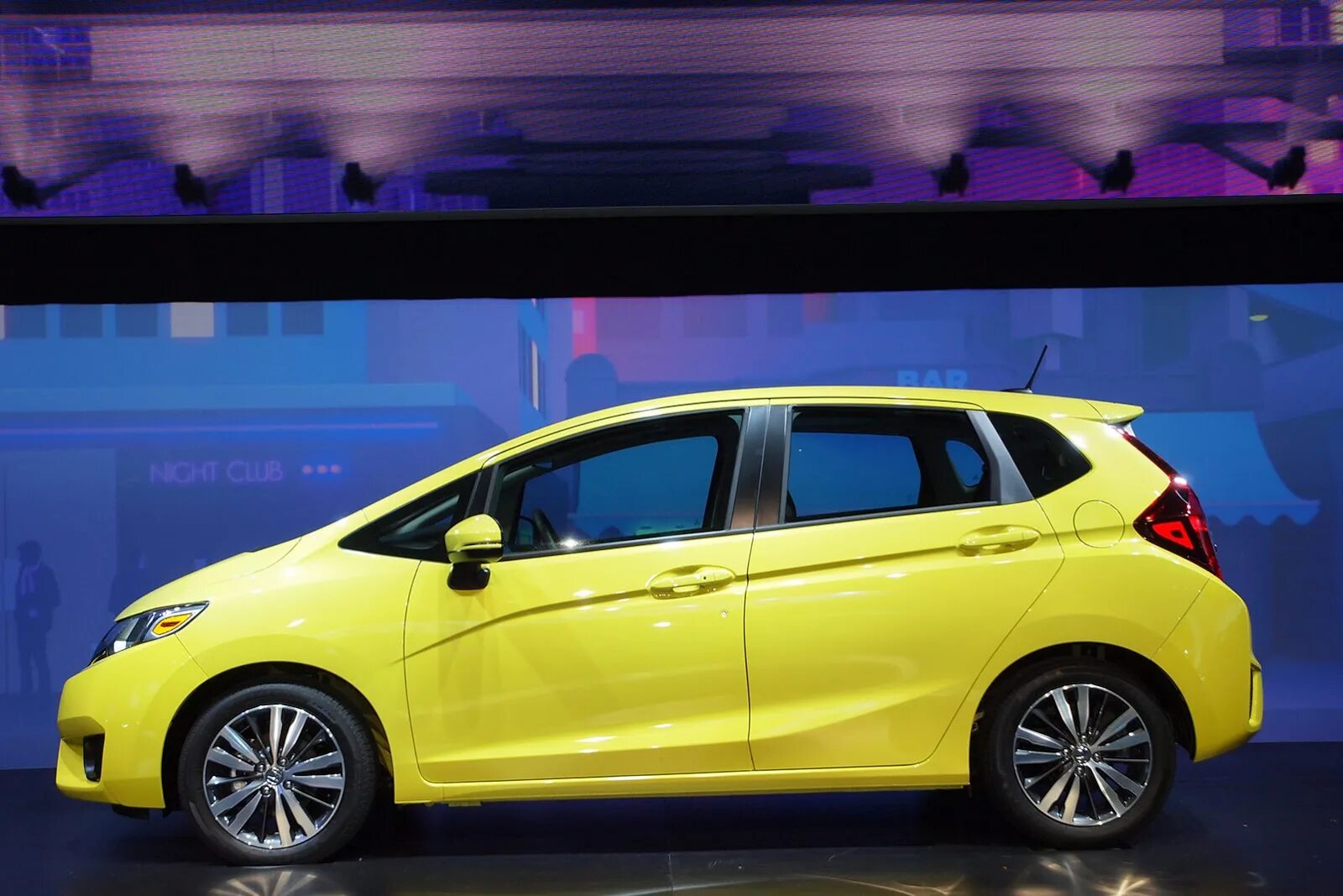 Киа фит фото Honda Reveals New US-Spec 2015 Fit in Detroit, will be Made in Mexico Carscoops