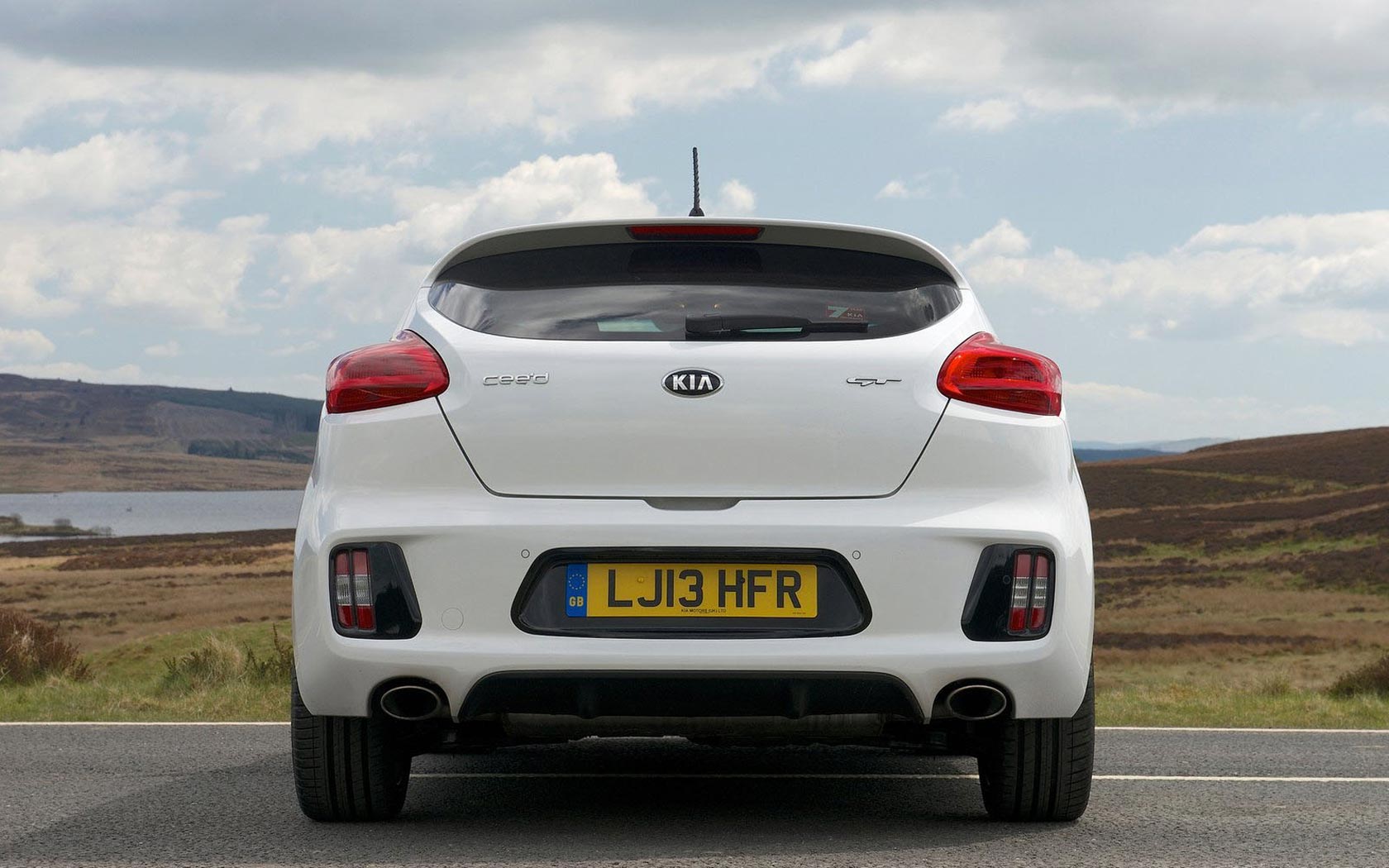 Киа фото сзади Фотографии Kia proCeed GT (2013-2015) Фотография #224 Фото Kia proCeed GT