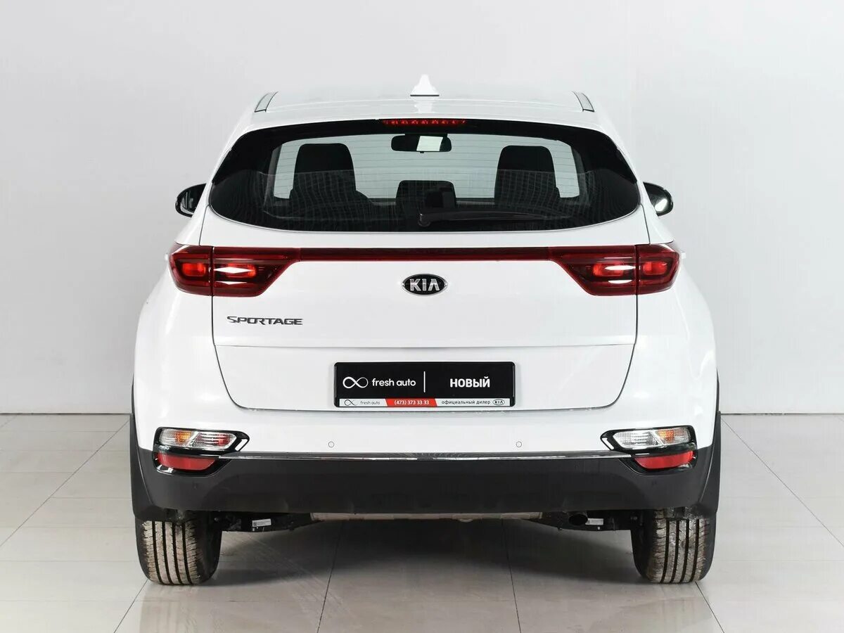 Киа фото сзади Купить новый Kia Sportage бензин механика в Воронеже: белый 2019 внедорожник 5-д