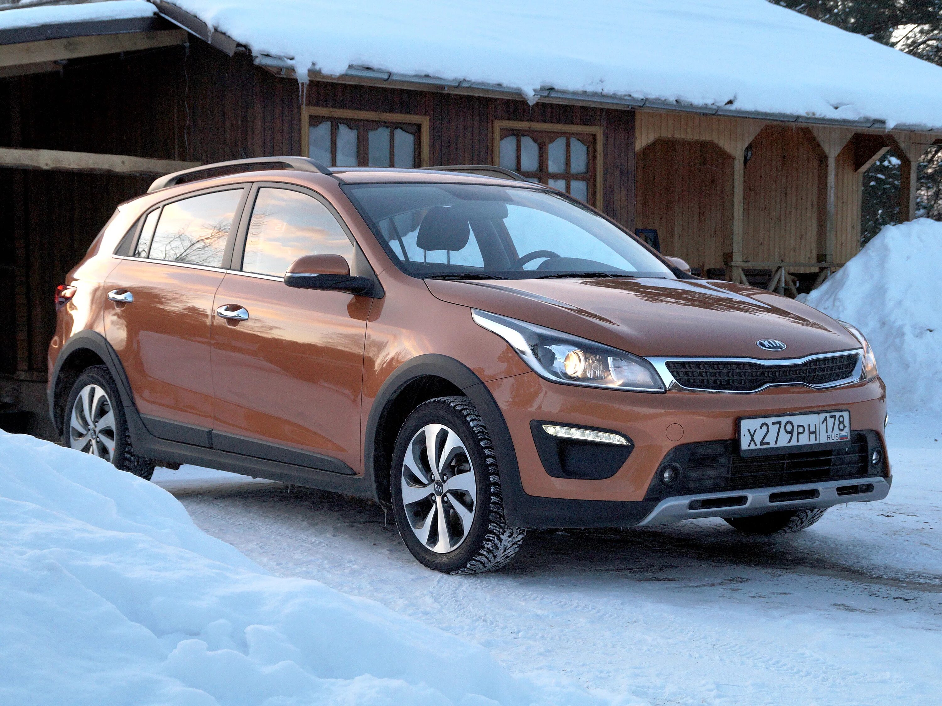 Киа х рей фото цены Фото KIA Rio (2017 - 2020) поколение IV - Kia Rio X-Line 2017 вид спереди