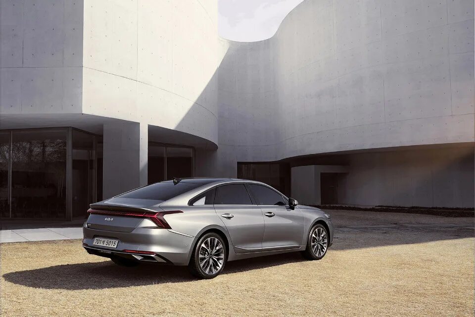 Киа к 8 2024 фото Представлены характеристики нового Kia K8 (Cadenza) с 3,5-литровым двигателем V6